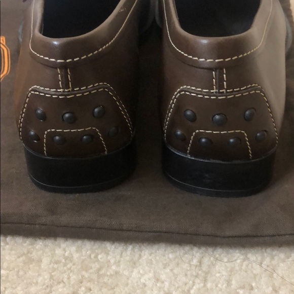 Tod’s Leather Loafers - Picture 5 of 7